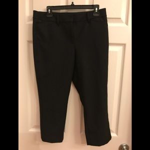 White House Black Market Capri Pants size 8